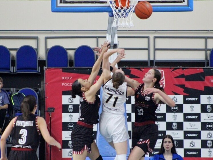 Курское «Динамо» выиграло у «Спарты»