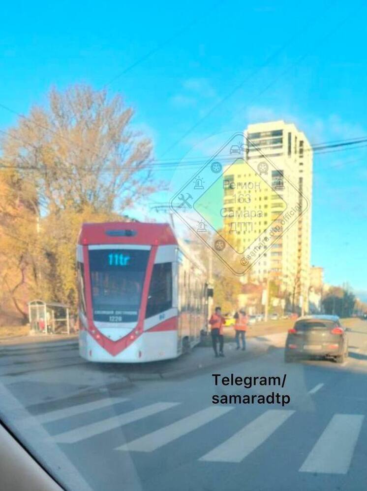 В Самаре трамвай сошёл с рельсов утром 3 ноября на Ново-Вокзальной и К. Маркса