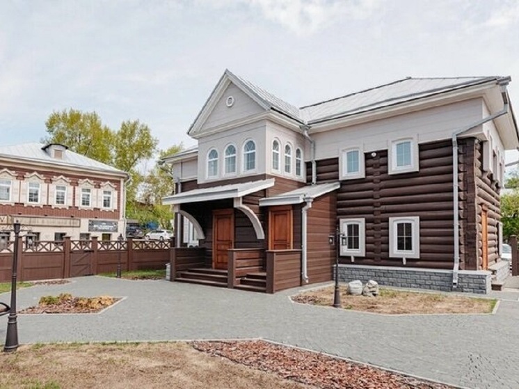 «Новой драме», которая родилась из инициативы актеров ТЮЗа, скоро десять лет