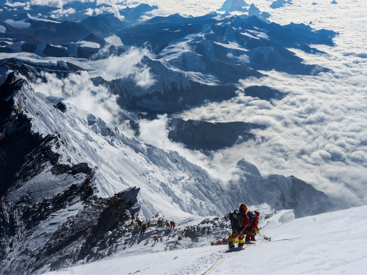 Пятеро немецких альпинистов погибли в Итальянских Альпах, их унесло лавиной