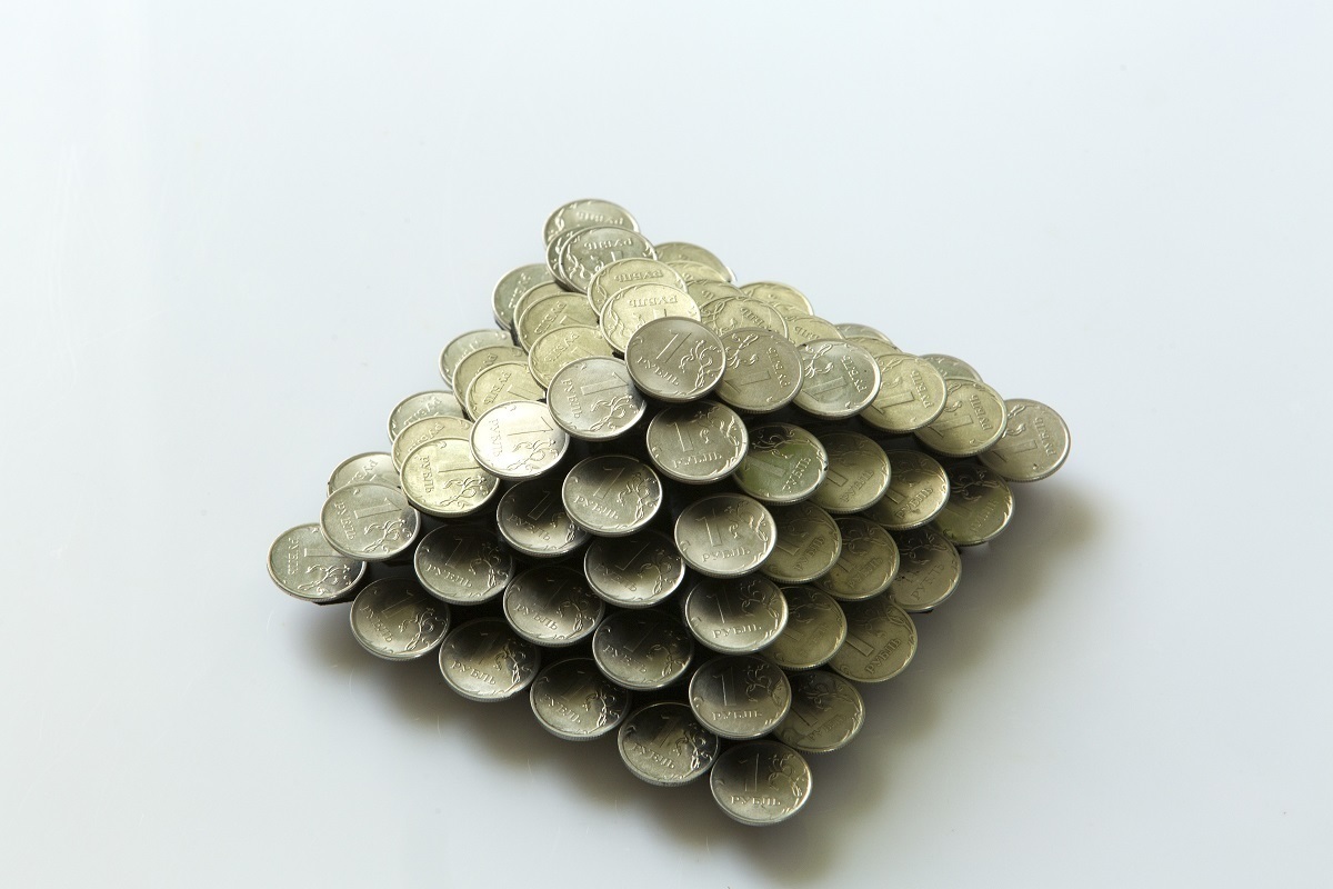 Эксперт назвал главные признаки финансовых пирамид