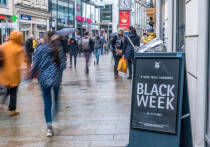 «Черная пятница», она же скидочная неделя, стала такой же приметой ноября, какой раньше были «красные дни календаря»