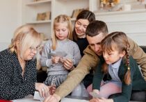 Дети всегда остаются детьми, а родители — родителями