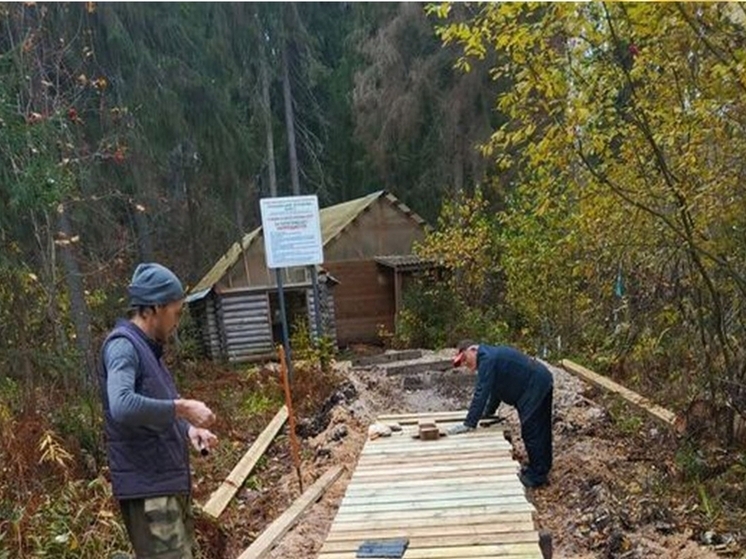 В Пестяковском районе обновили территорию у Луканинского колодчика