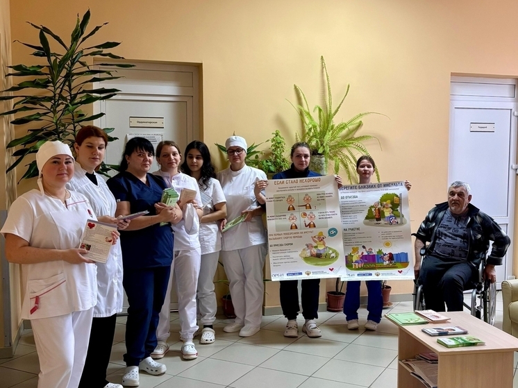 В Сланцах студенты провели акцию в рамках «Недели борьбы с инсультом»