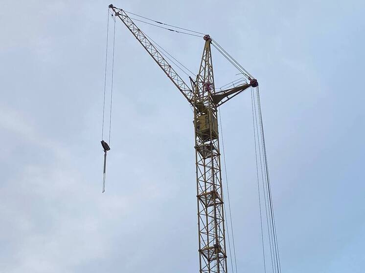 «Не играйте на наших детях»: председатель АКЗС раскритиковал подрядчиков за срывы ремонта школ