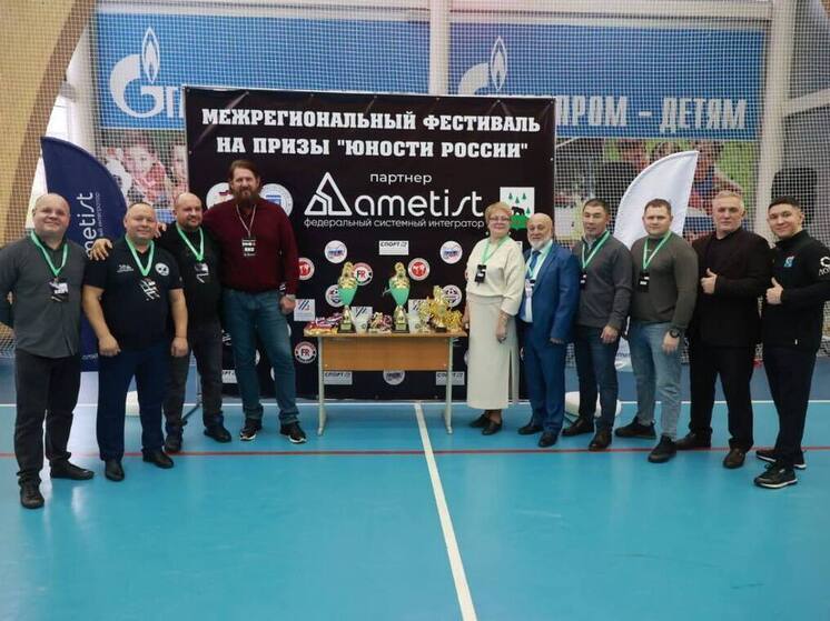 В Бокситогорске открылся межрегиональный фестиваль на призы «Юности России»