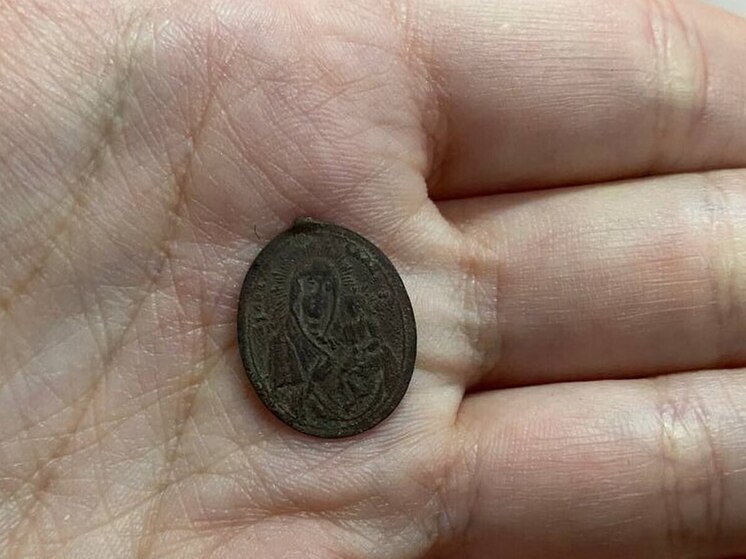 В Петровском районе найдены предметы времен царской России