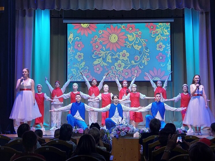 Концертная программа «Мы едины!» прошла на сцене ЦКР «Вертикаль» в Пущино