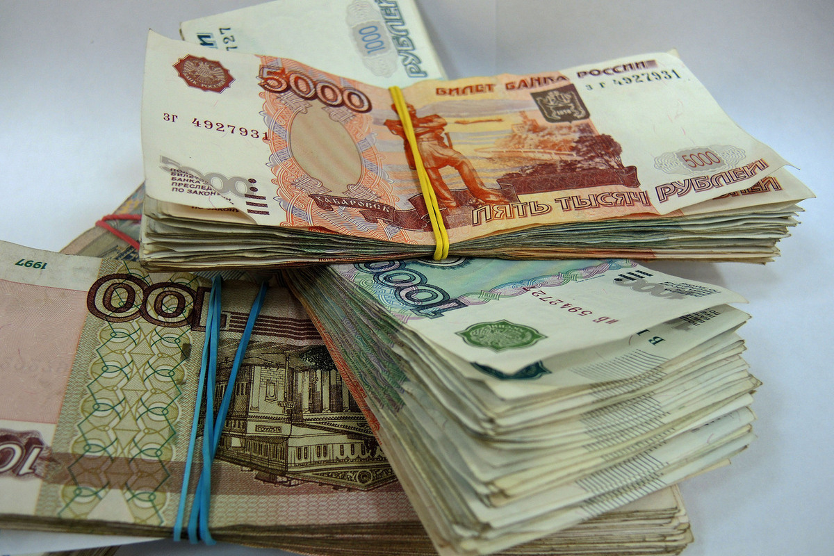 В Петербурге зарплаты разработчиков VR и AR достигли 400 тысяч рублей