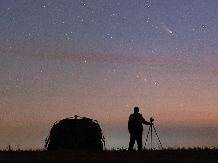 Вернется к нам через тысячу лет: ученый рассказал как увидеть ярчайшую комету года0