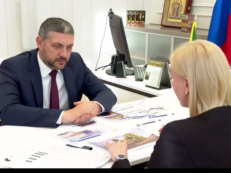 Осипов обсудил с директором читинского аэропорта главные направления работы