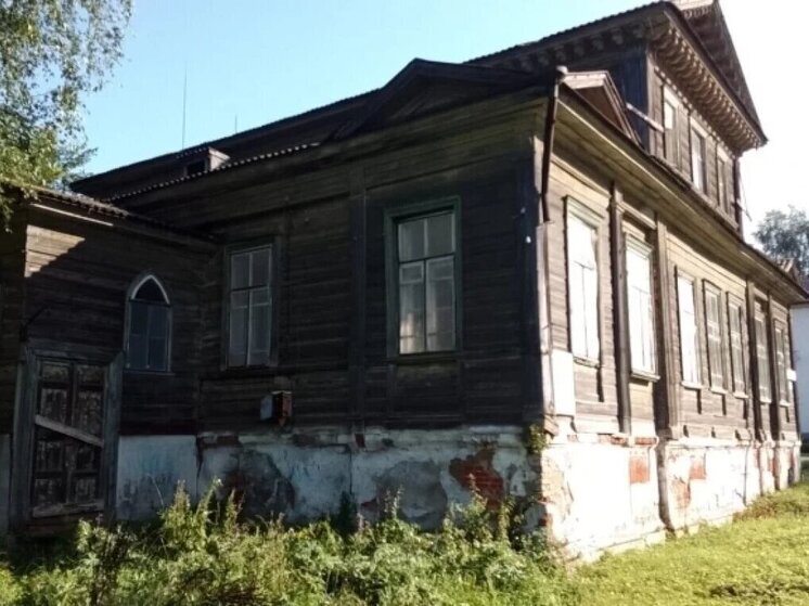 В Мышкине можно купить здание, построенное в позапрошлом веке