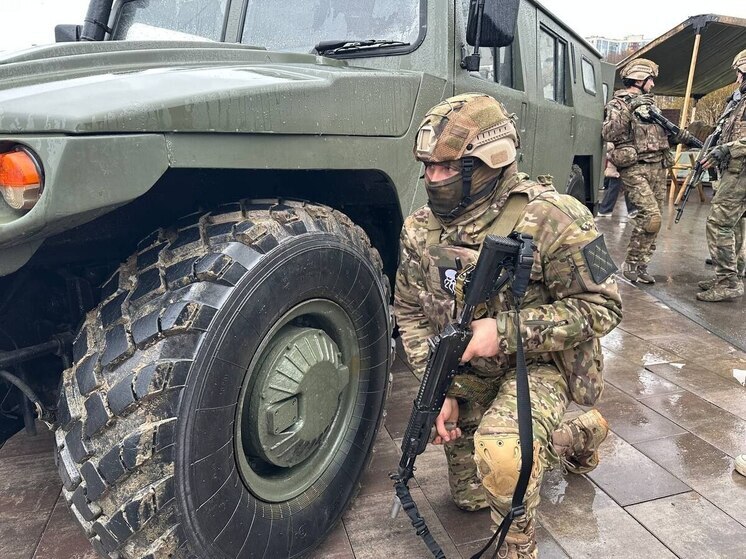 В Кудрово отметили День народного единства показательными боями