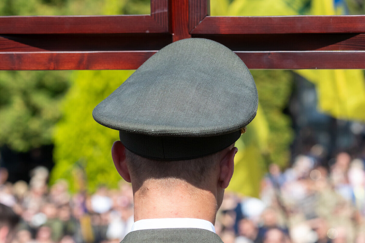 Под Днепропетровском стремительно растет кладбище безымянных солдат ВСУ