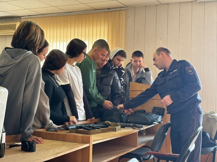 В Дальнереченске прошел День открытых дверей для будущих полицейских