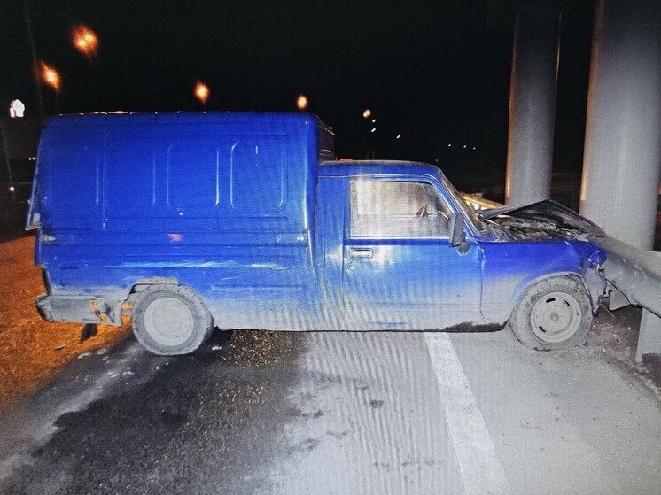 В Черногорске подросток устроил ДТП, дрифтуя на угнанном авто