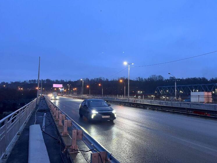 Движение по мосту через Иню на Бердском шоссе в Новосибирске полностью открыто