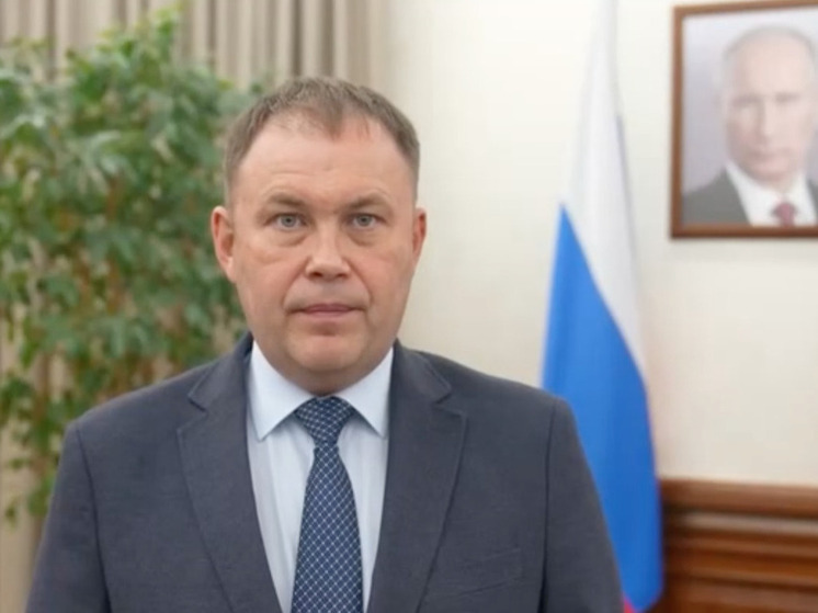 Илья Середюк поздравил кузбассовцев с Днем народного единства