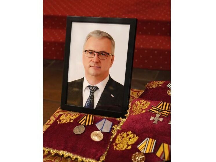 В Смоленске простились с Олегом Вячеславовичем Ивановым