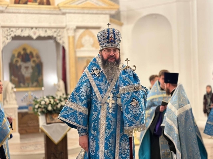 Митрополит Смоленский и Дорогобужский Исидор поздравил смолян с Днём народного единства и праздником чудотворной Казанской иконы Божией Матери