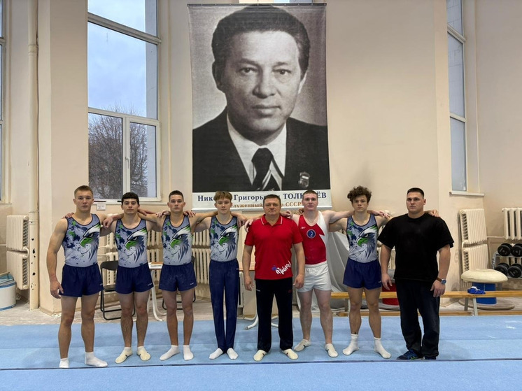 Орловские гимнасты привезли медали с турнира из Владимира