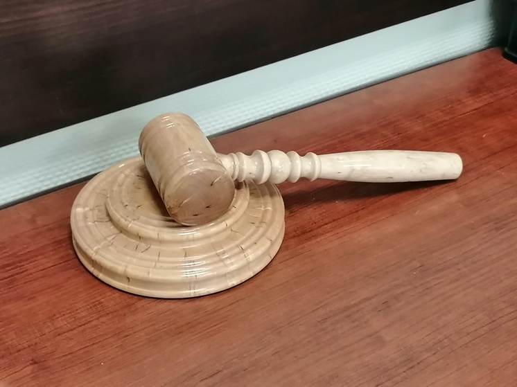 В Карелии суд постановил взыскать с работодателя компенсацию за травму сотрудника