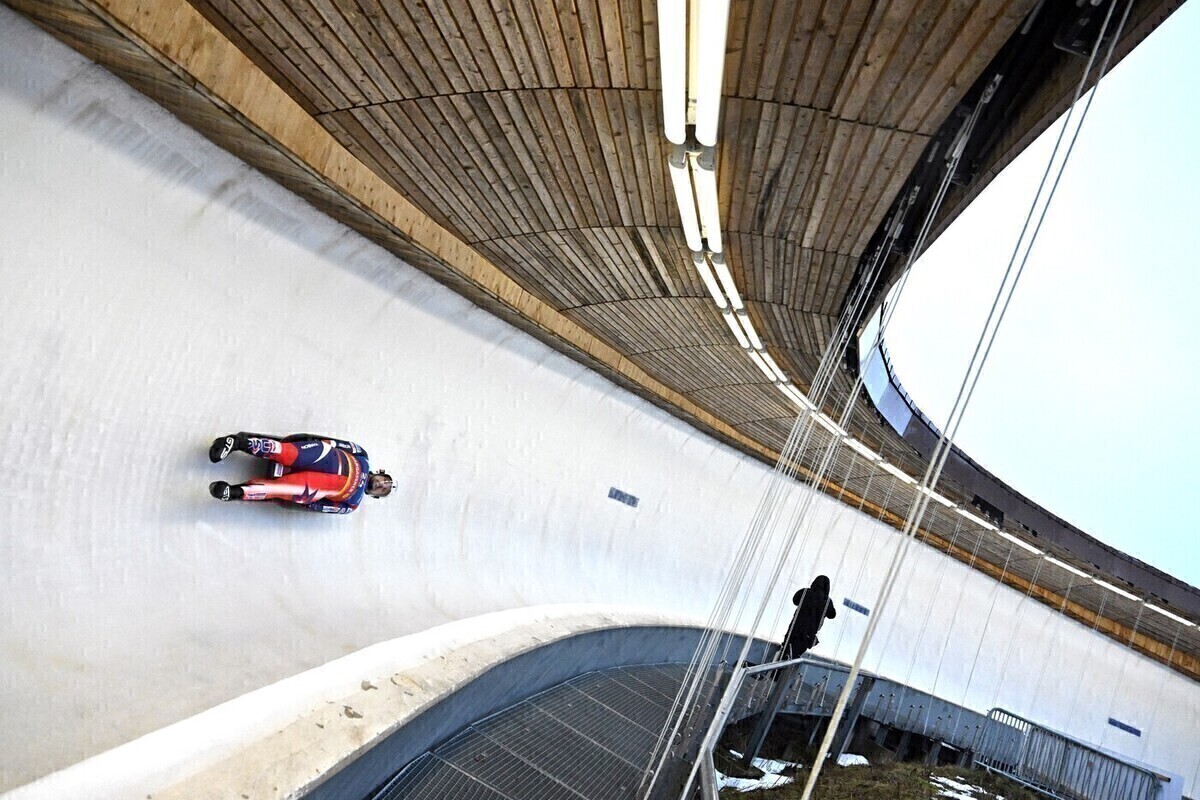 FIL рассмотрит вопрос участия российских саночников в нейтральном статусе