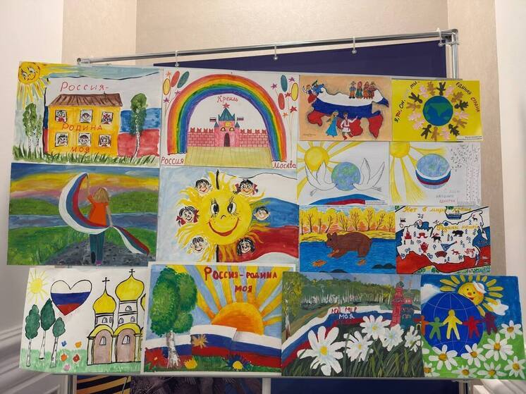 В прокуратуре Приморья открылась выставка детских работ «Моя Великая Россия»