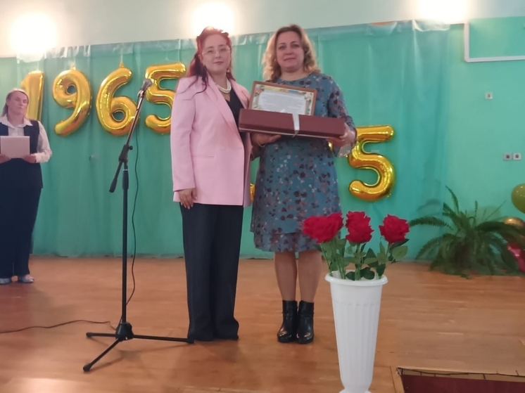 В Хвойнинском округе отметили 60-летие школы в селе Песь