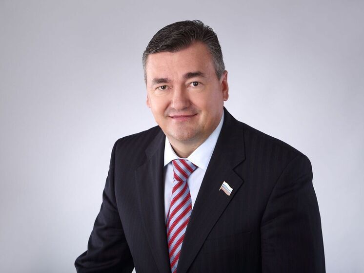 Спикер краевого парламента Валерий Сухих поздравляет пермяков с Днем народного единства