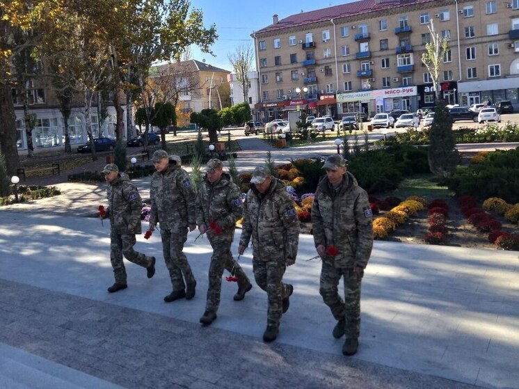 В преддверии Дня народного единства Мелитополь посетили добровольцы отряда имени Мартына Пушкаря