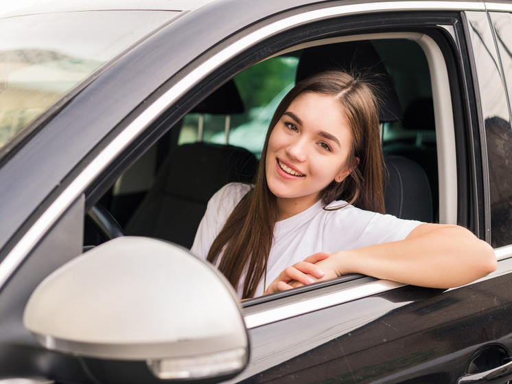 Жители Кирова и области теперь могут оформить полис ОСАГО в МФЦ