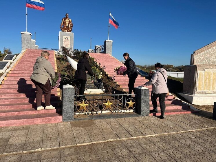 В Алешкинском муниципальном округе почтили память освободителей в годовщину освобождения от фашистов