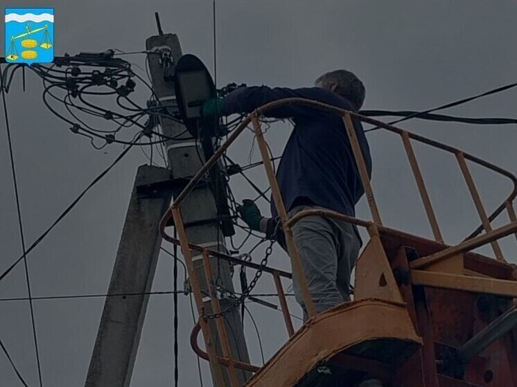 По просьбе калужанки в деревню вернули фонарь