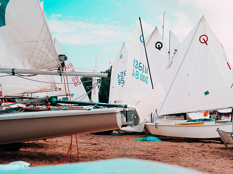 Студентка НовГУ Валерия Колесникова изучила возможности развития водного туризма в нашем регионе и пришла к выводу, что этот вид туризма на Новгородчине необходимо развивать, рассказала пресс-служба Новгородского государственного университета имени Ярослава Мудрого