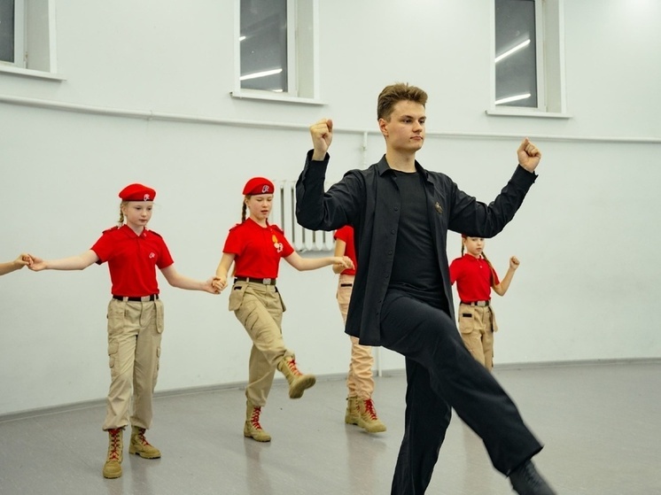 В Великом Новгороде провели игру для школьников «Объединяющая народы»