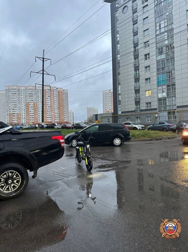 Водитель электровелосипеда сбил пенсионерку в Твери