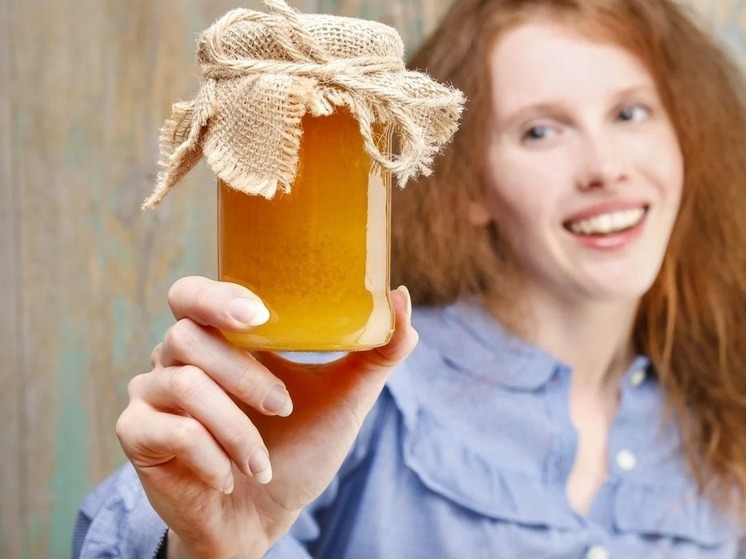 Жителям Калмыкии завтра следует принять в подарок баночку меда