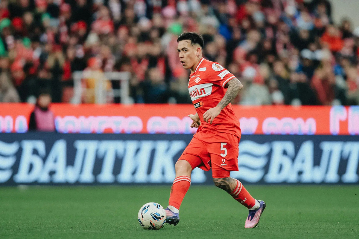 Продолжится ли история аргентинского полузащитника в составе «красно-белых»