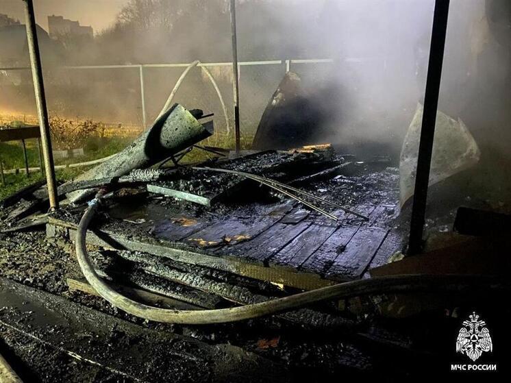 Костромские пожары: в СНТ «Виктория» сгорел дачный домик