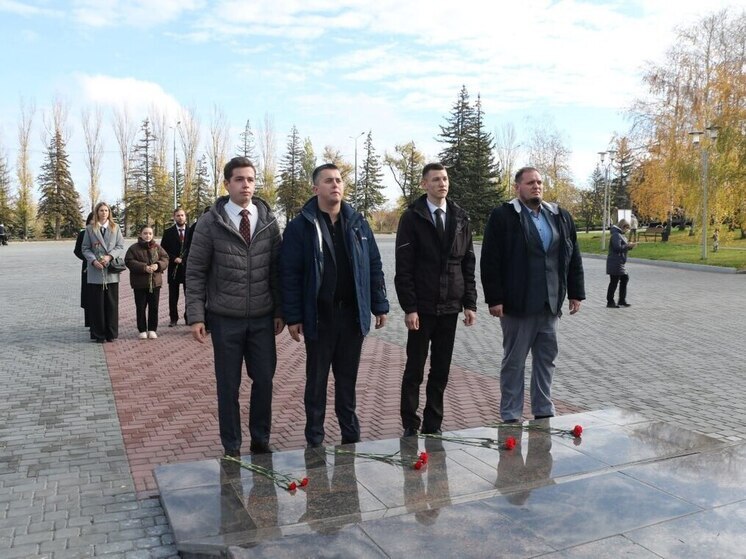 Делегация из Луганска посетила Саратов в День народного единства