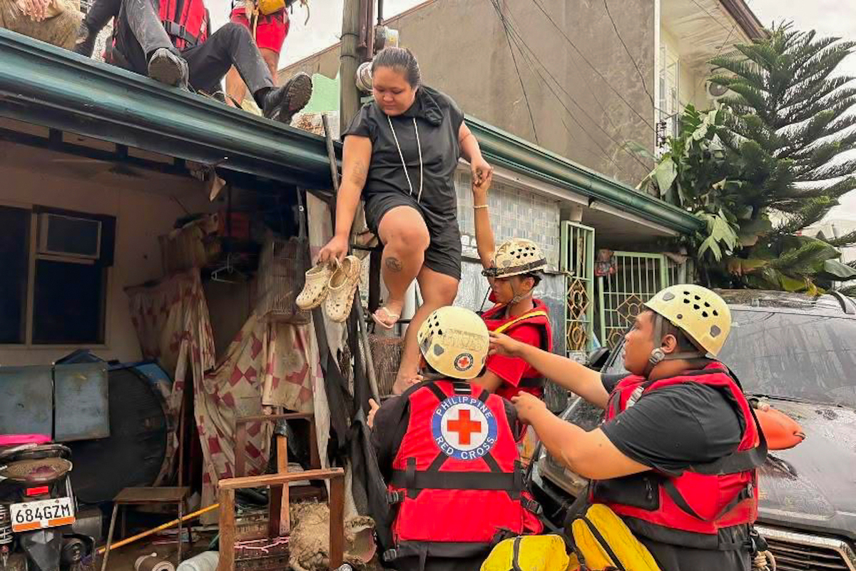 26 человек погибли из-за тайфуна, накрывшего Филиппины