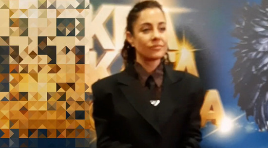 Марию Зайцеву развеселил фотограф на презентации 