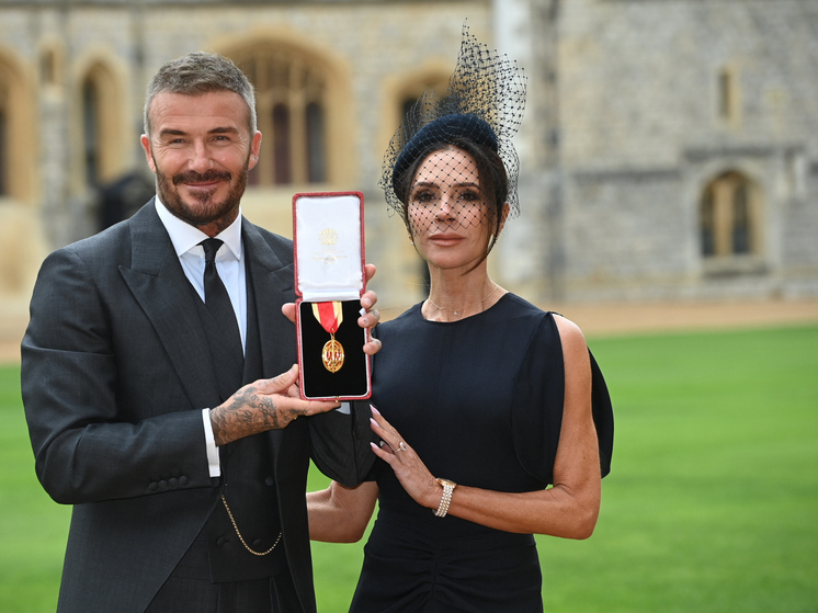 Дэвид Бекхэм был посвящен в рыцари в Виндзорском замке