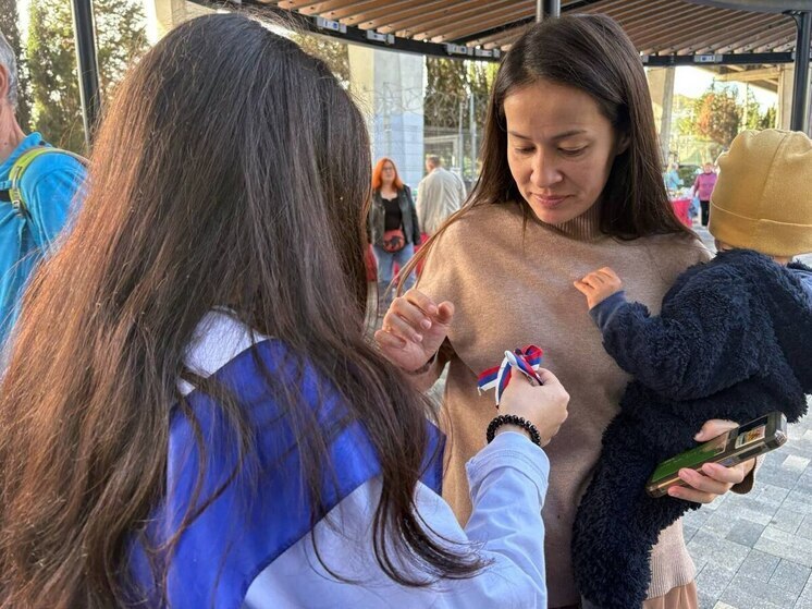 Сочи присоединился к Всероссийской акции «Триколор»