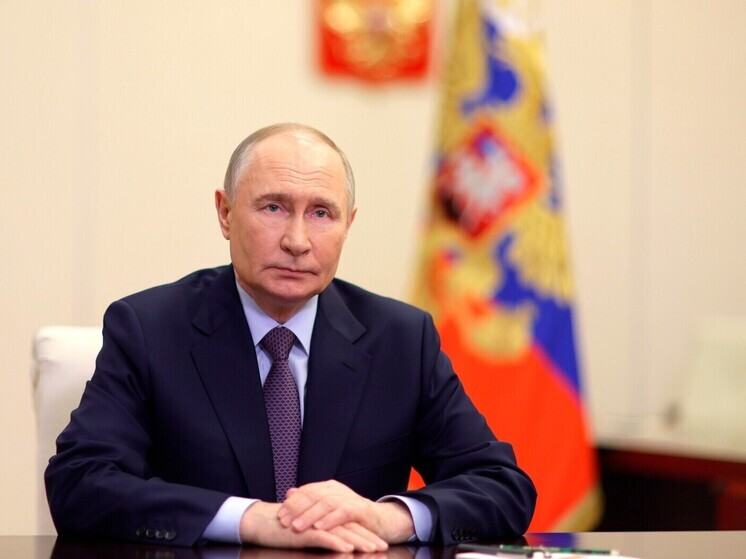 Закон о штрафах за неисполнение решения по экстремизму подписан Путиным