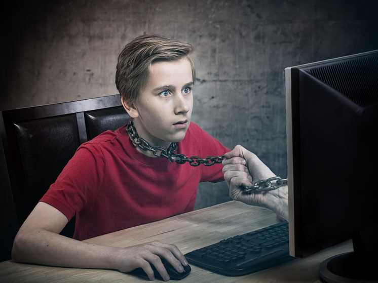 Германия — Режь, страдай, молчи!