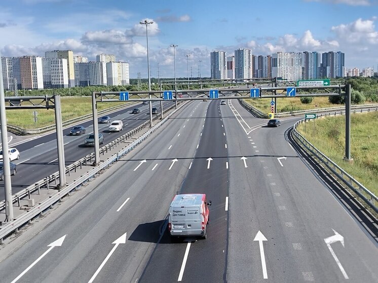 В Петербурге перекроют движение на двух участках КАД в ночь на 6 ноября