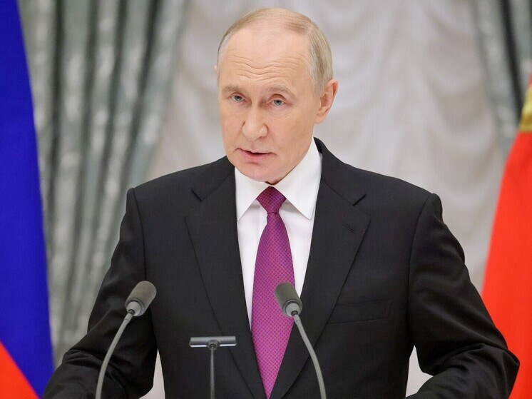 Путин назвал выставку "Россия" уникальным по масштабу и значимости проектом